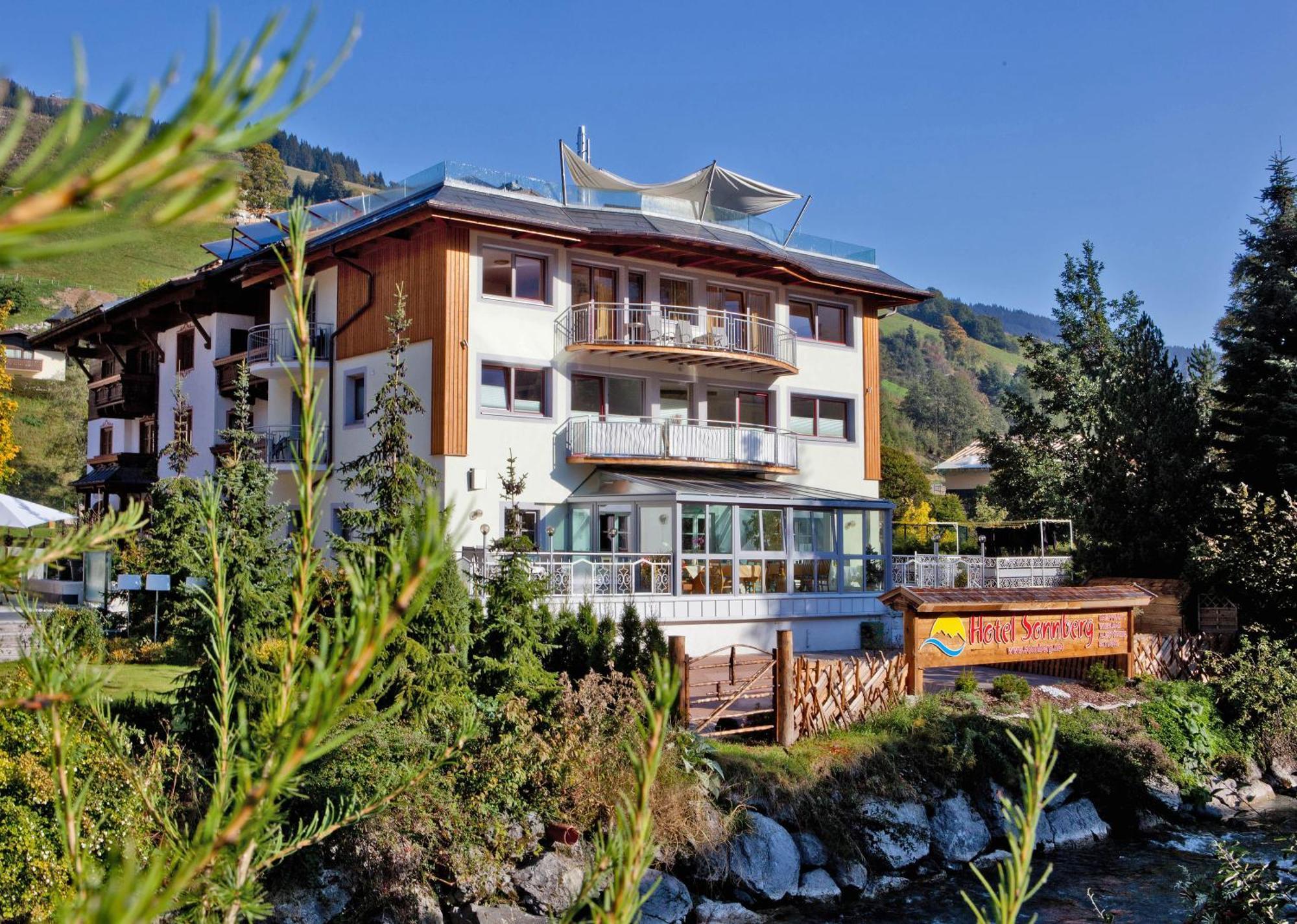 Hotel Sonnberg Saalbach-Hinterglemm Exteriör bild