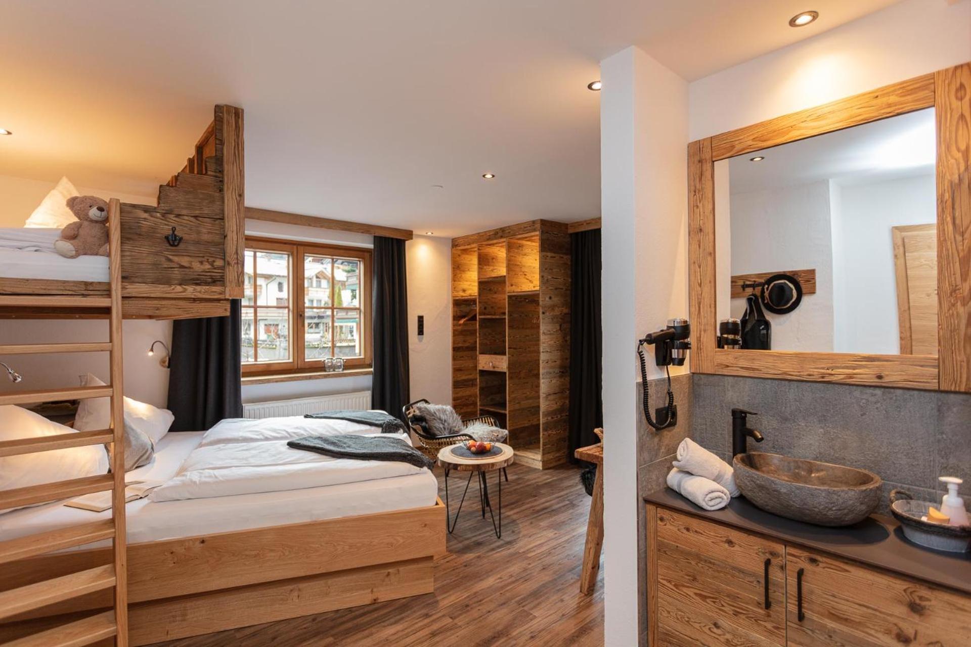 Hotel Sonnberg Saalbach-Hinterglemm Rum bild