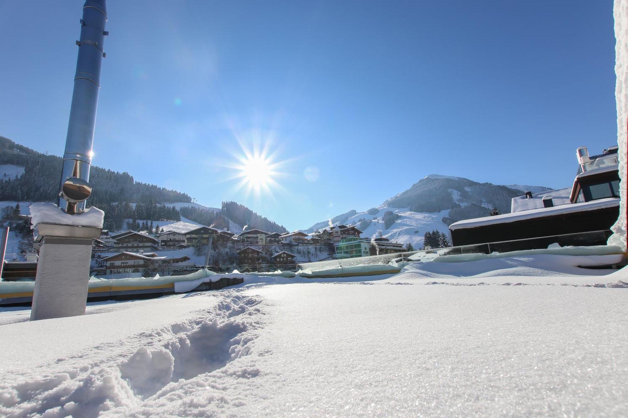 Hotel Sonnberg Saalbach-Hinterglemm Exteriör bild